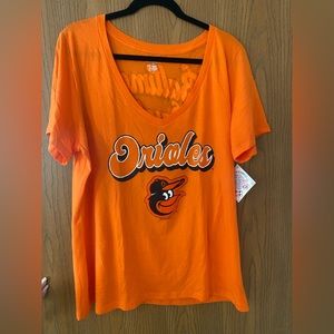 Baltimore Orioles vneck Tshirt XXL